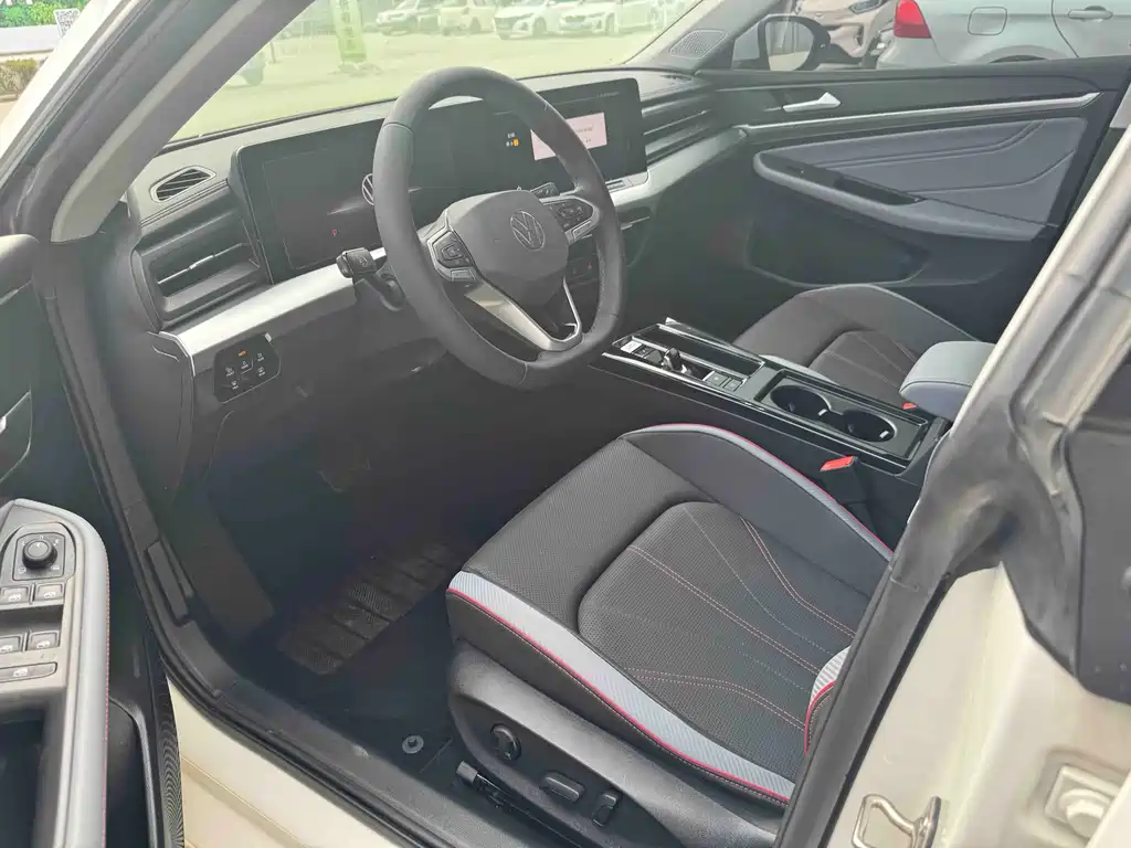 Volkswagen Lamando — миниатюра 3