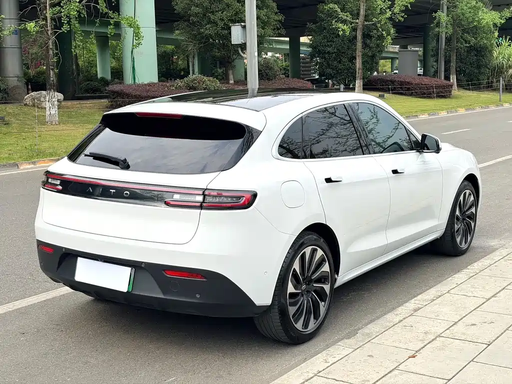AITO AITO M5 — миниатюра 9