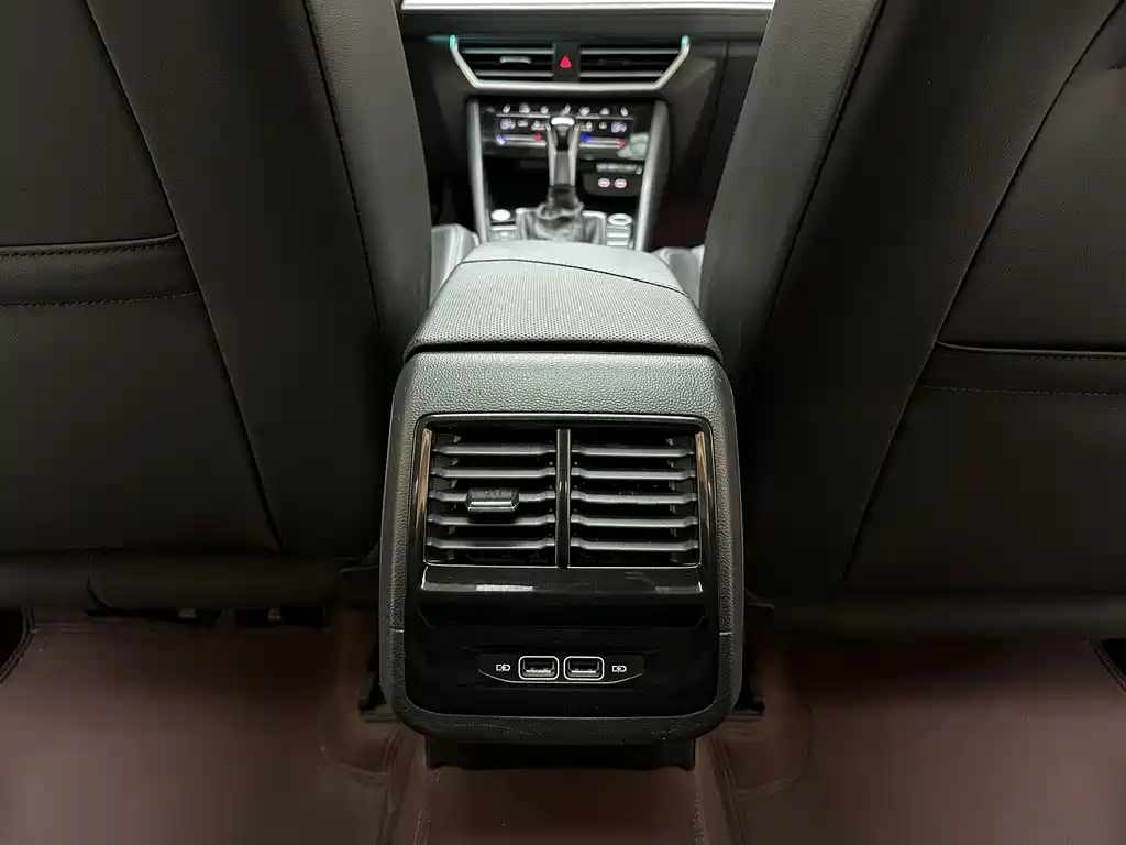 Volkswagen Sagitar 2023 280TSI DSG Lite