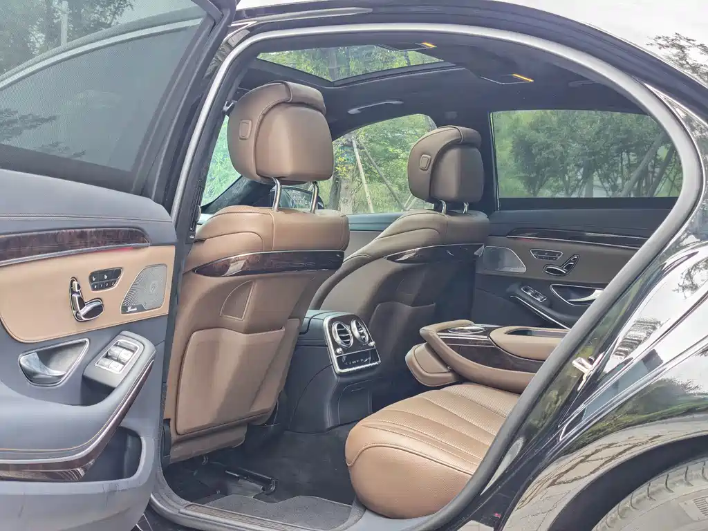 Mercedes-Benz S-Class — миниатюра 5