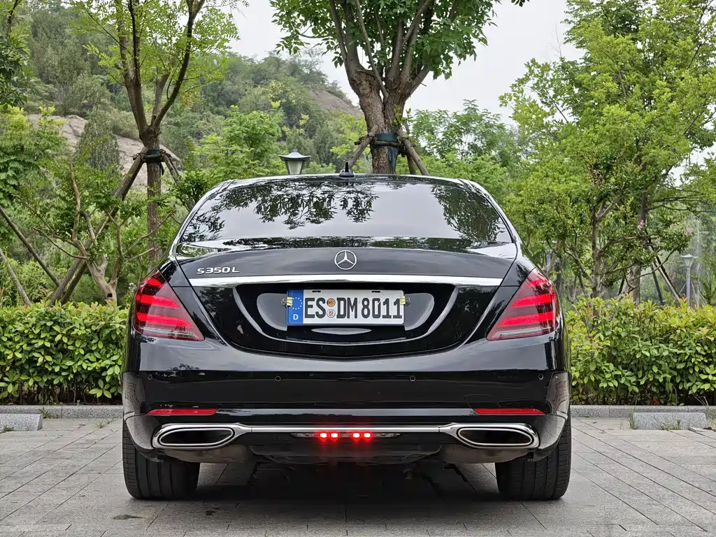 Mercedes-Benz S-Class — миниатюра 8