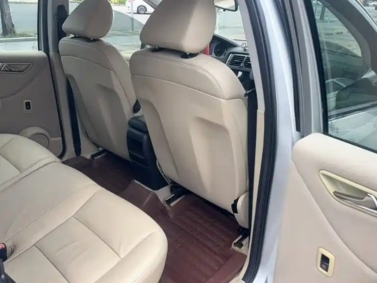 Mercedes-Benz B-Class — миниатюра 9