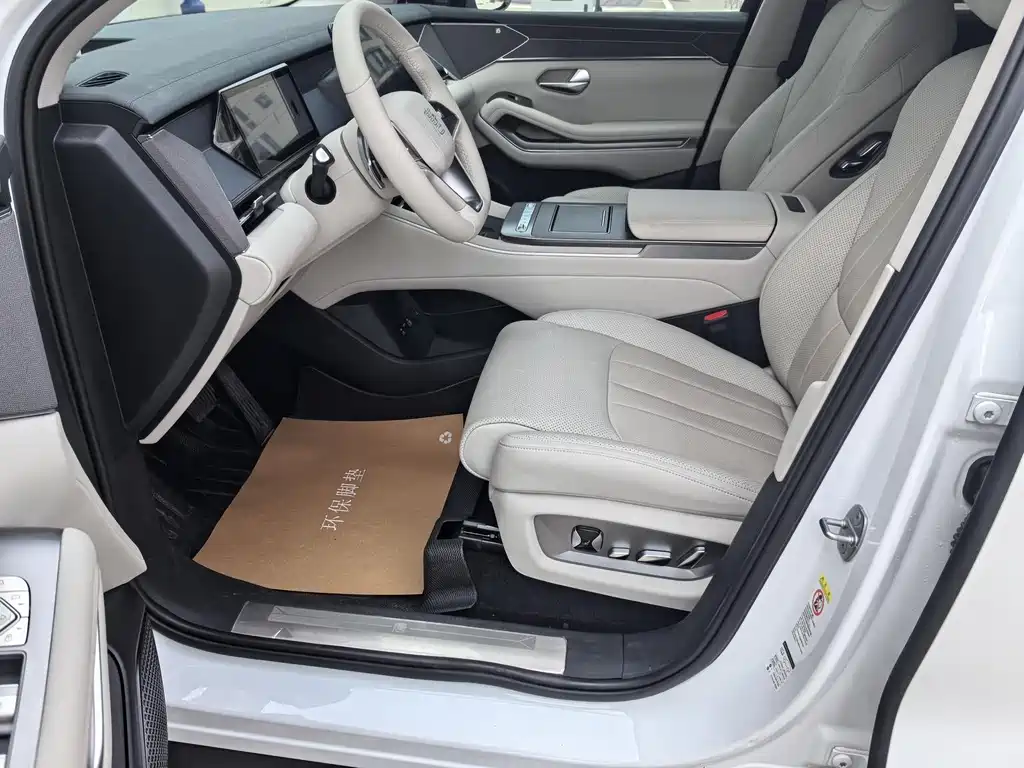 BYD Tang L — миниатюра 5