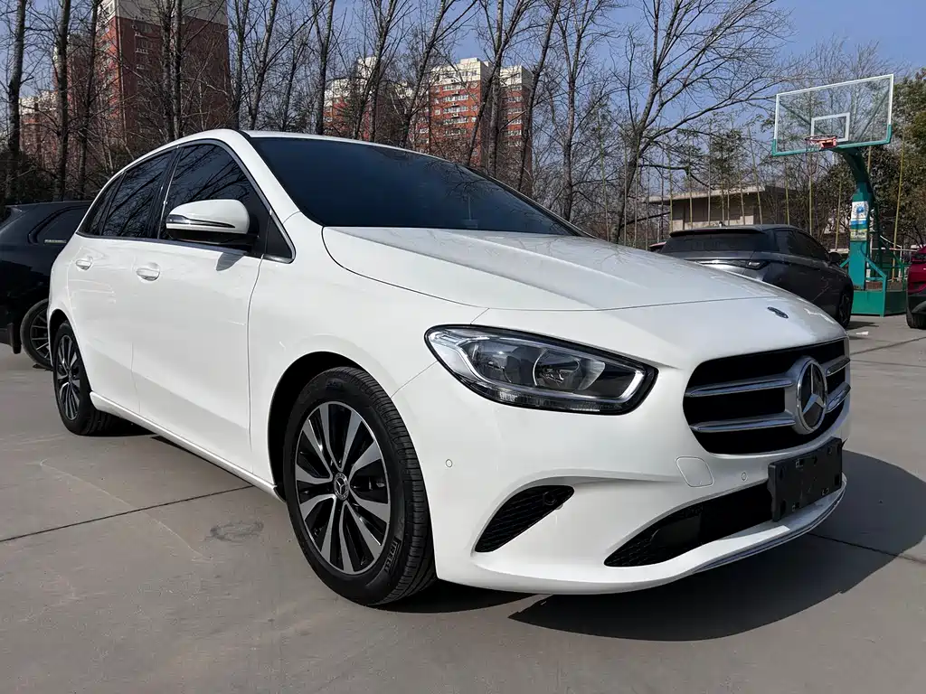 MERCEDES-BENZ B CLASS