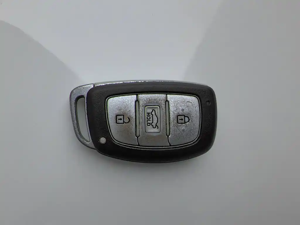 Hyundai Elantra Langdong — миниатюра 19