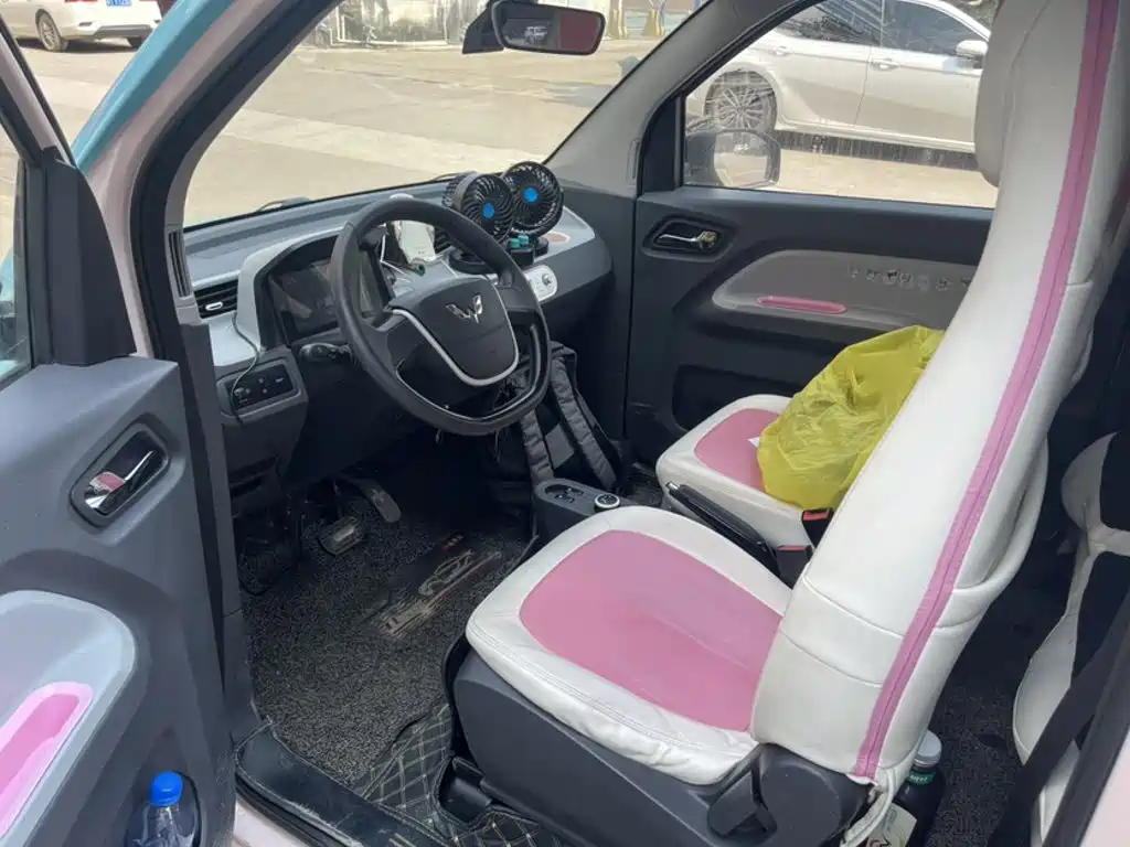 Wuling MINIEV — миниатюра 14