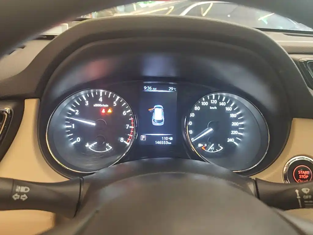 Nissan X-Trail — миниатюра 12