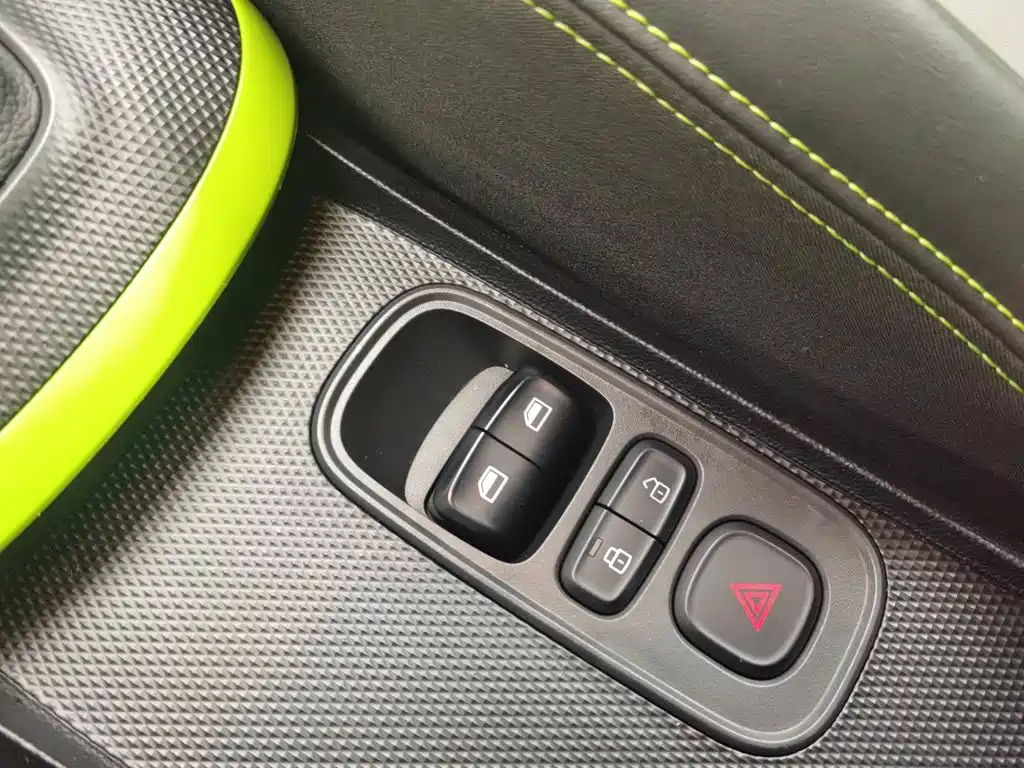Roewe Clever — миниатюра 9