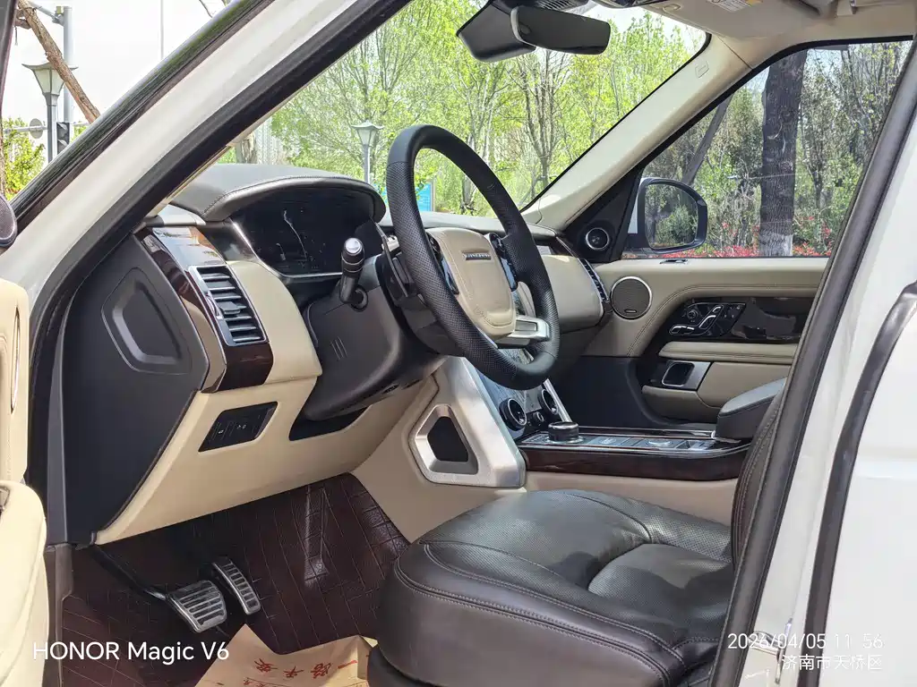 Land Rover Range Rover — миниатюра 4