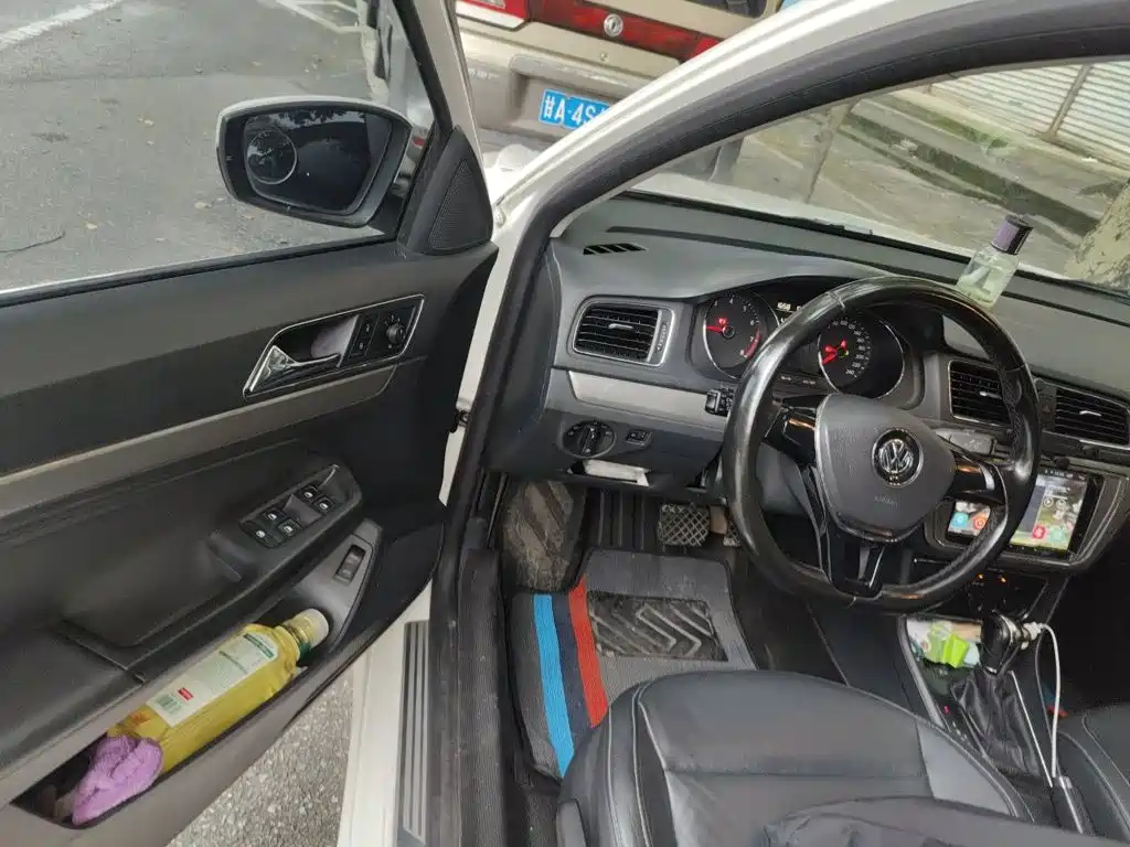 Volkswagen Lavida — миниатюра 17