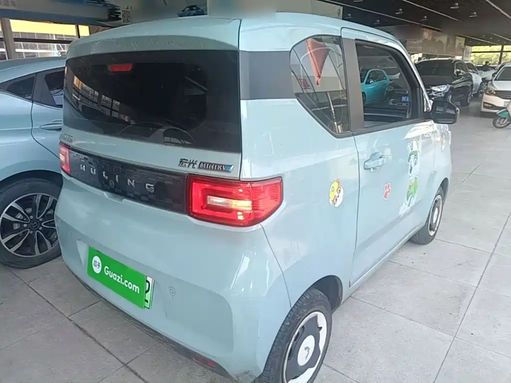 Wuling MINIEV — миниатюра 7