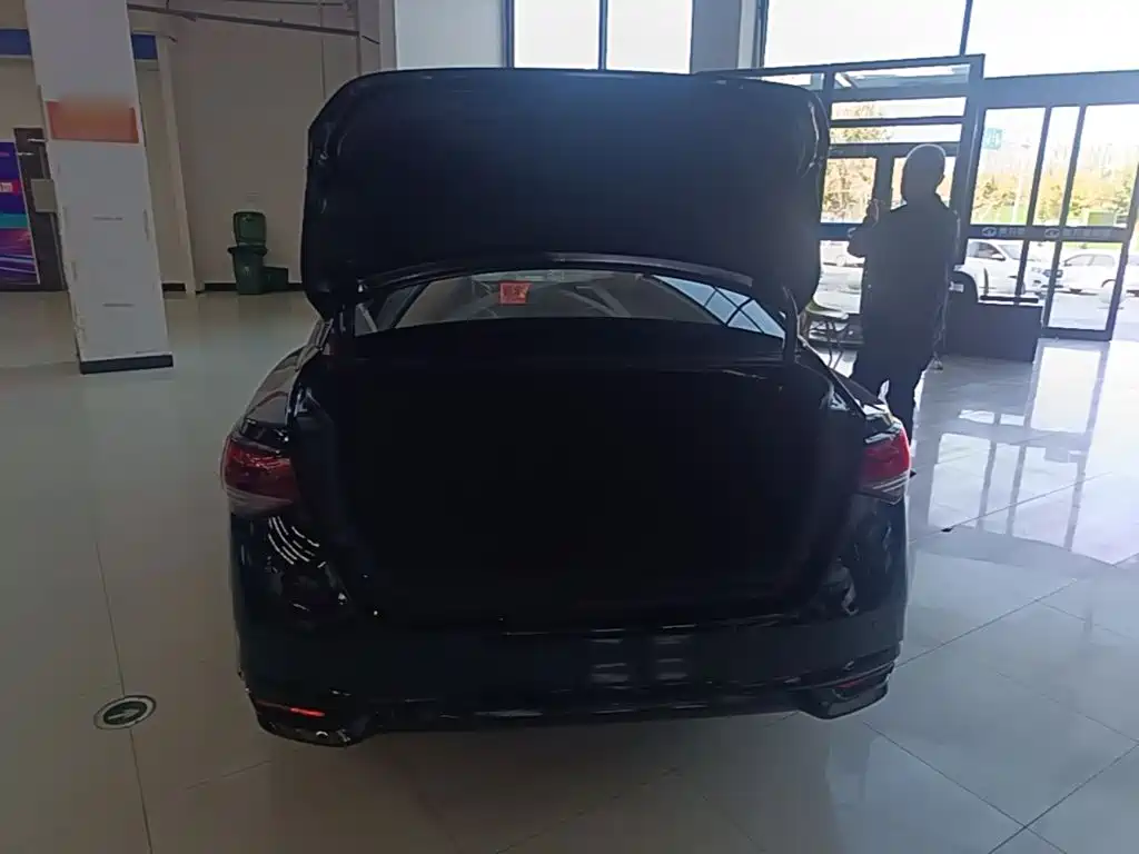 Nissan Sylphy — миниатюра 19