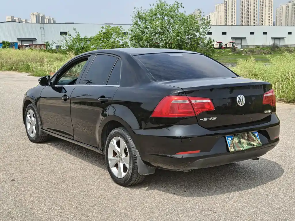 Volkswagen Bora — миниатюра 6