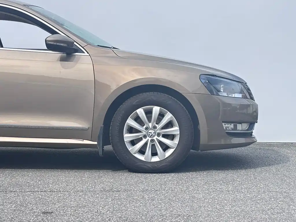 Volkswagen Passat — миниатюра 6