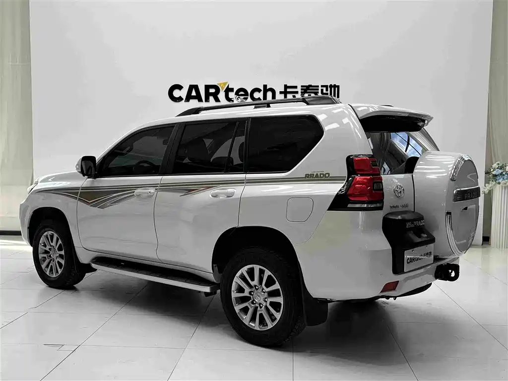 Toyota Prado — миниатюра 12
