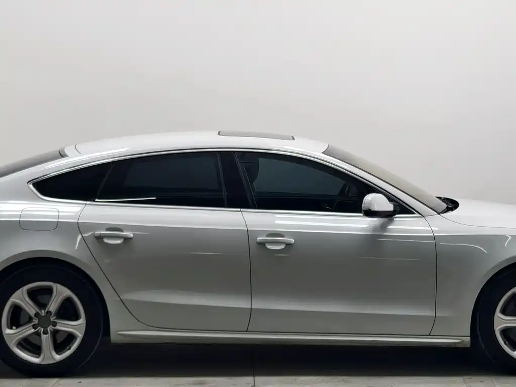 Audi A5 (Import) — миниатюра 8