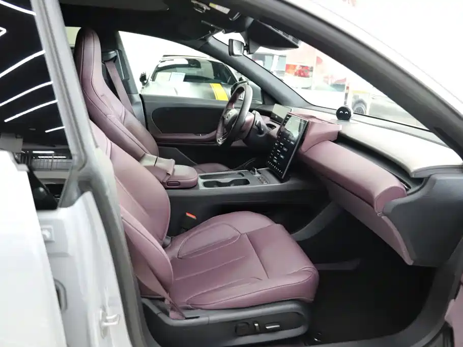 NIO ET5T — миниатюра 14
