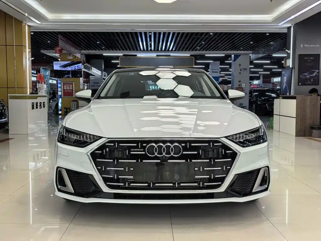 Audi A7L — миниатюра 2