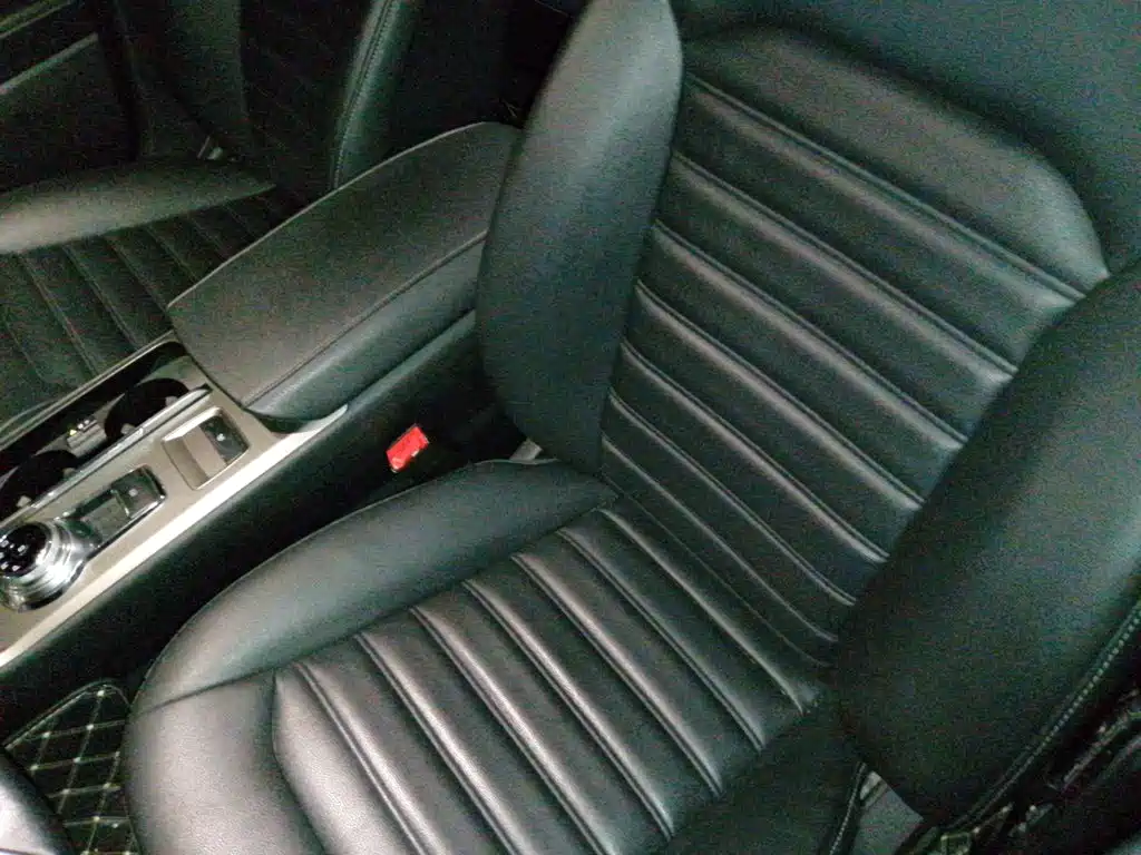 Ford Mondeo — миниатюра 11