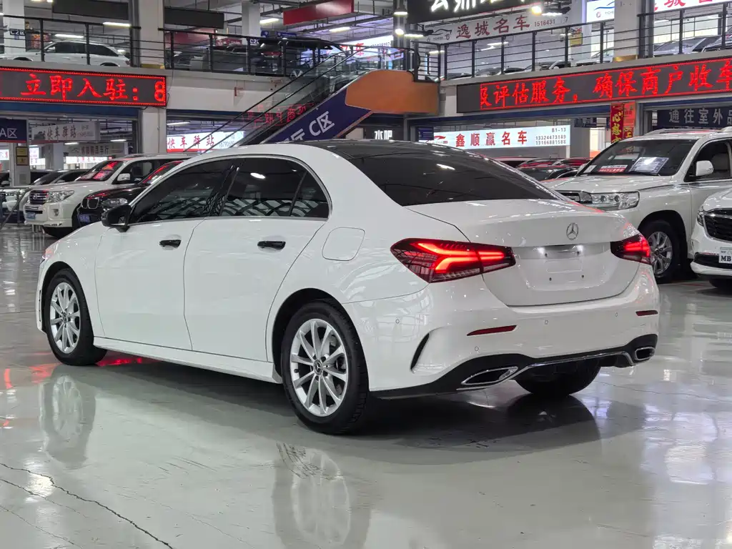 Mercedes-Benz A-Class A 2021 A 200 L Sport Fashion