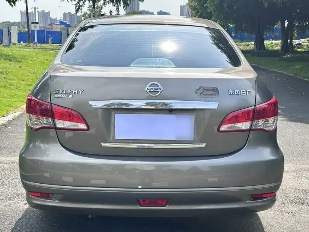 Nissan Sylphy — миниатюра 9