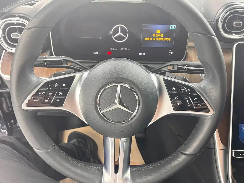 Mercedes-Benz C-Class — миниатюра 6
