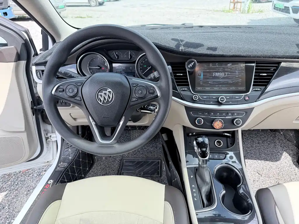 Buick Verano — миниатюра 14