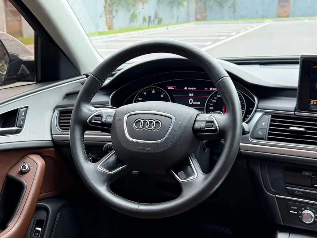 Audi A6L — миниатюра 15