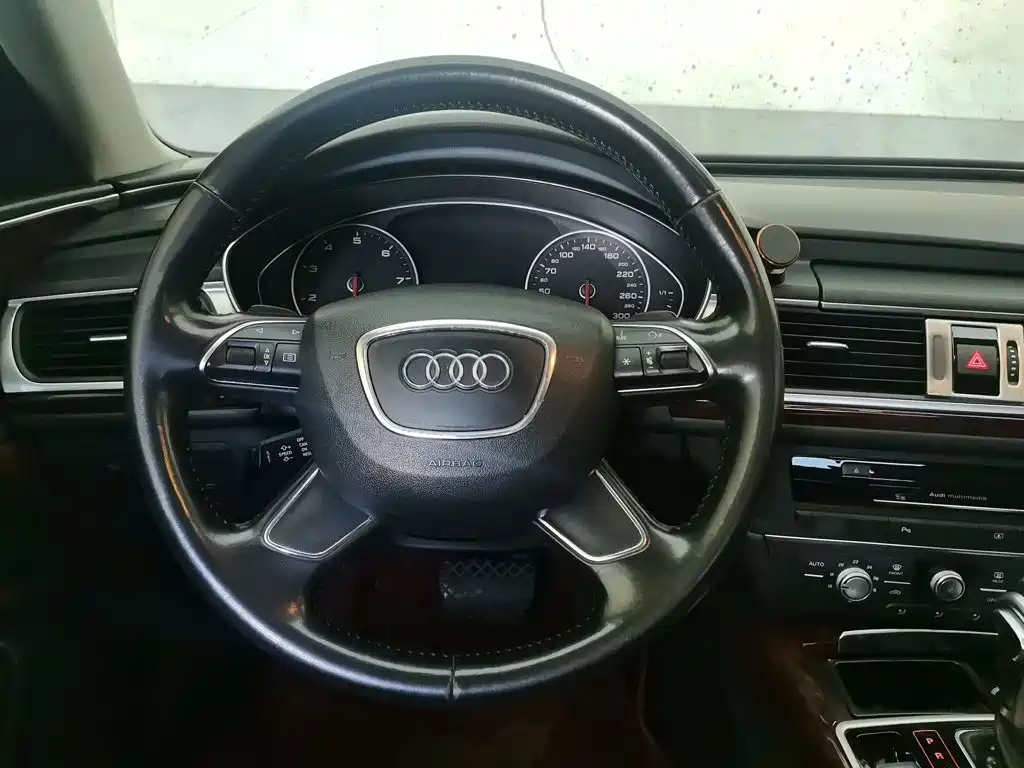 Audi A6L — миниатюра 3