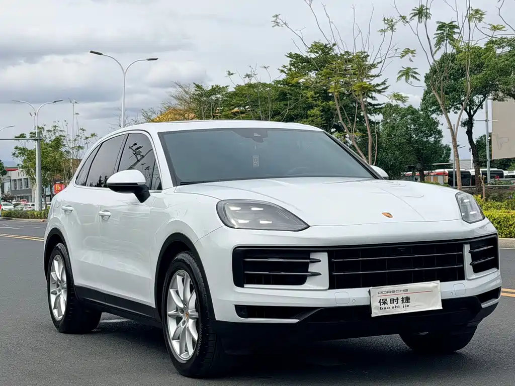 Porsche Cayenne — миниатюра 3