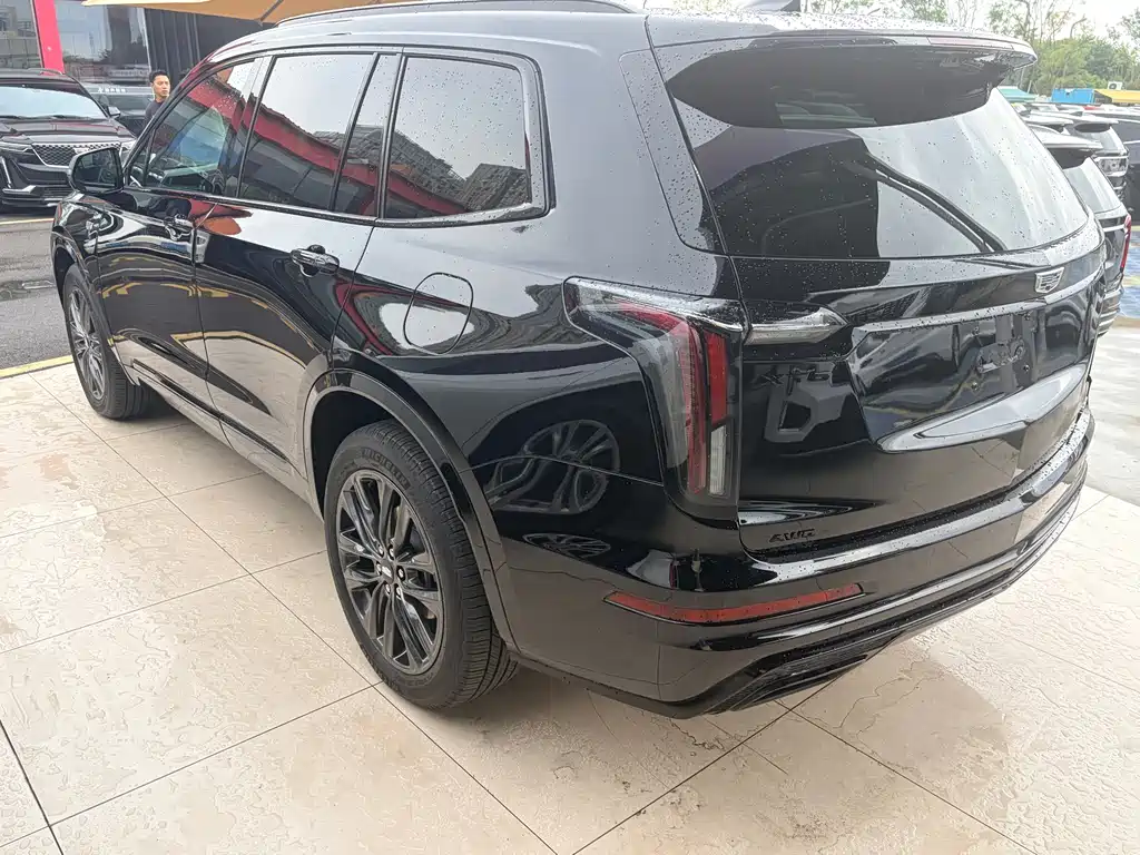 Cadillac XT6 — миниатюра 4