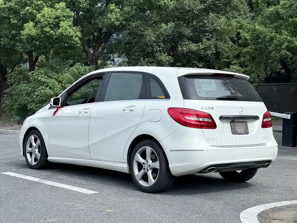 Mercedes-Benz B-Class — миниатюра 5