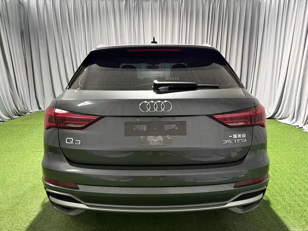 Audi Q3 — миниатюра 5