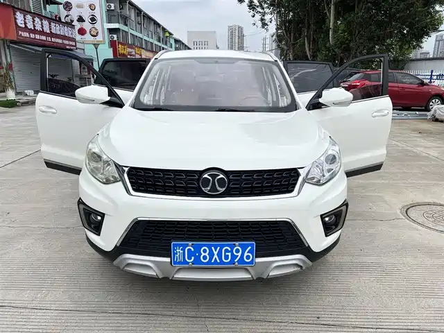 baic shenbao-x35