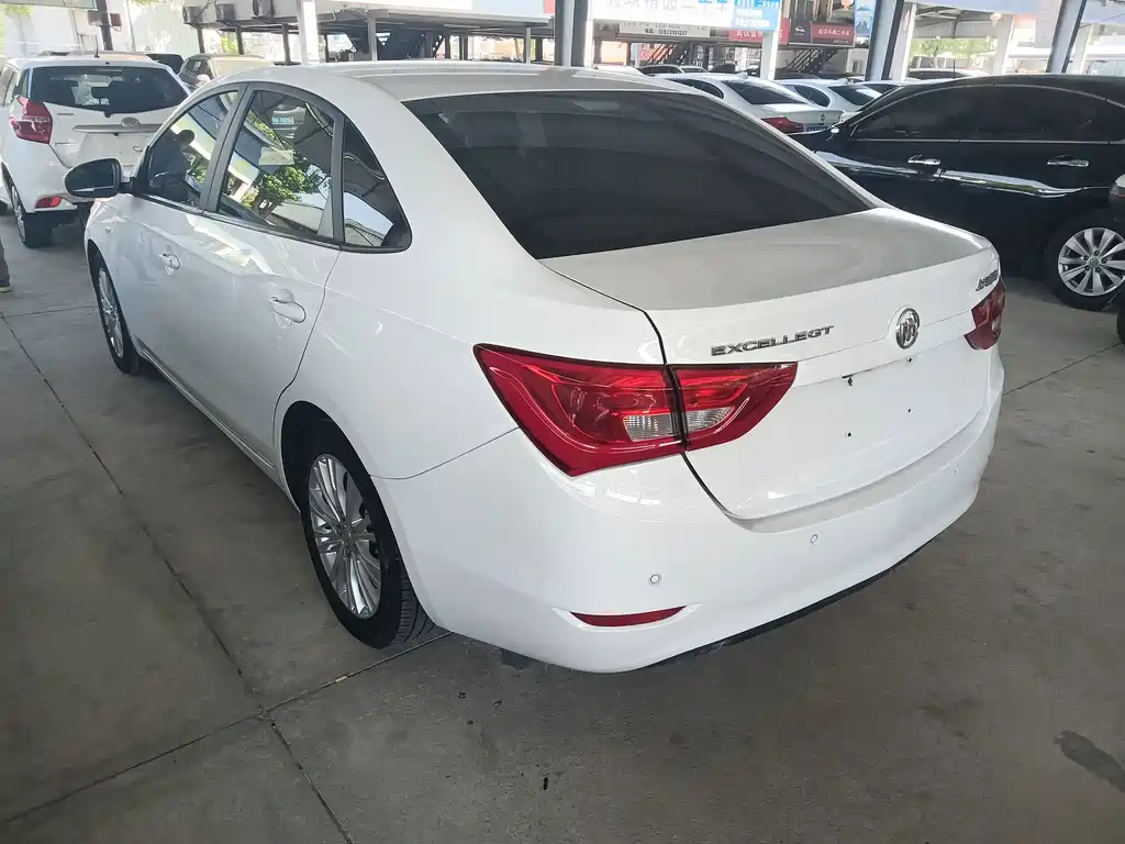 Buick Excelle — миниатюра 11