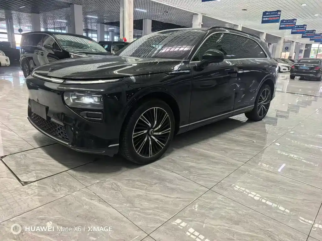 XPeng G9