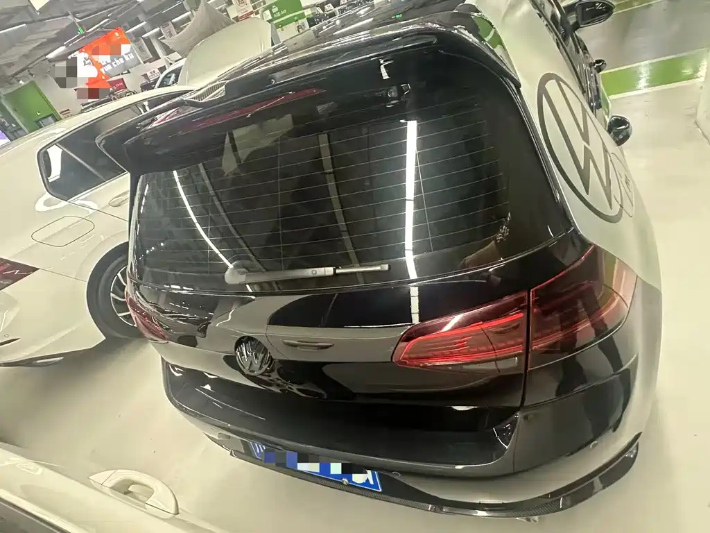 Volkswagen Golf GTI — миниатюра 7