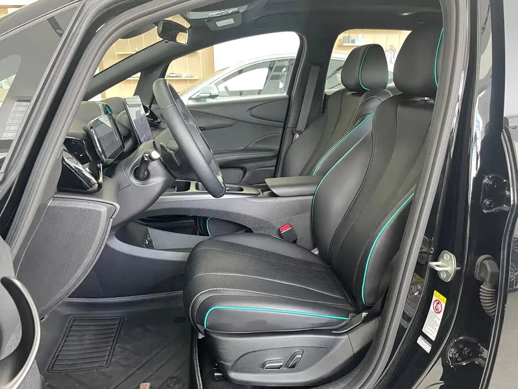 BYD Dolphin — миниатюра 8
