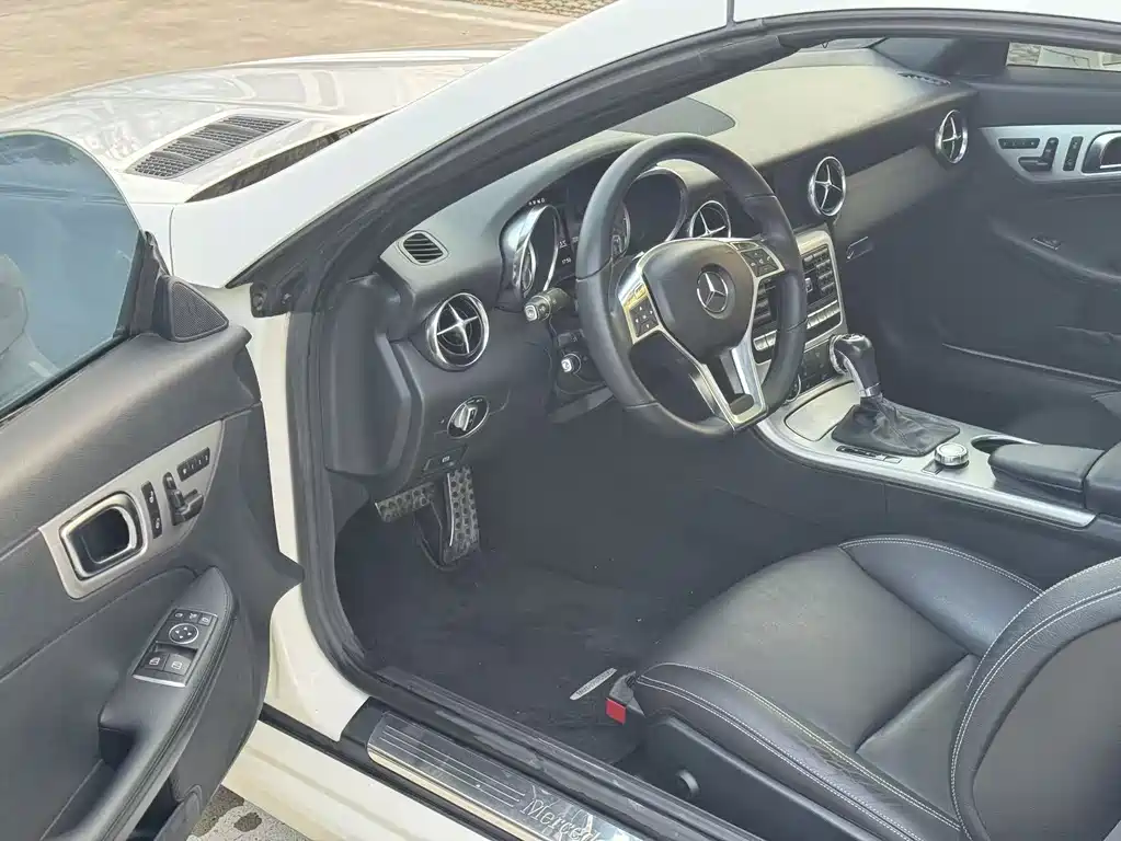 Mercedes-Benz SLK-Class — миниатюра 10