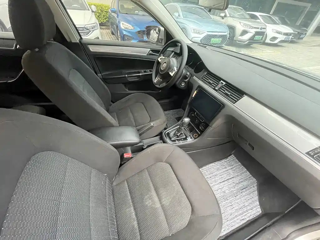 Volkswagen Bora — миниатюра 10