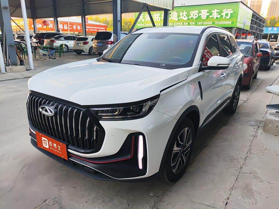 CHERY Tiggo 7 PLUS 1.5 л 2023 г. Белый, пробег 10000 км