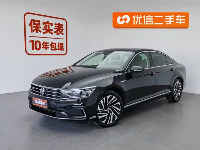 VOLKSWAGEN MAGOTAN GTE PLUG IN HYBRID 2021