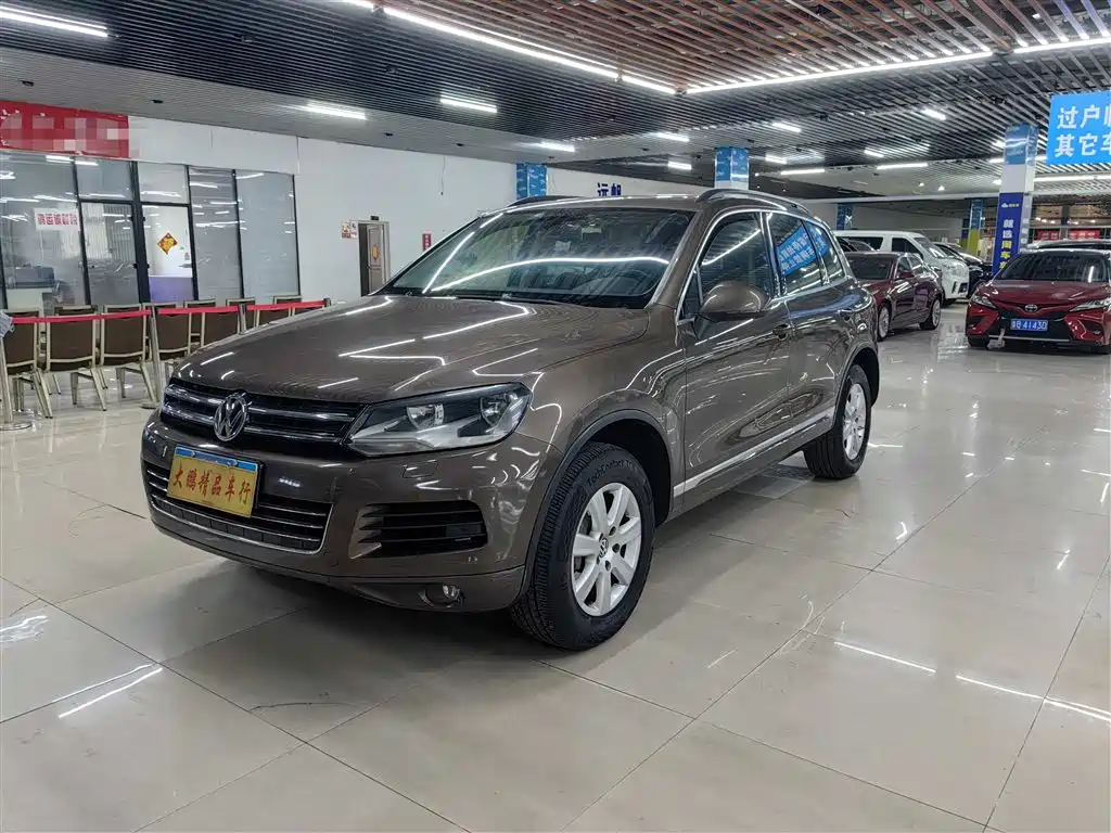 Volkswagen Touareg 2014