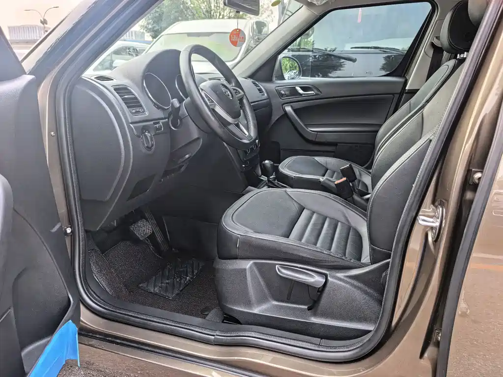 Skoda Yeti — миниатюра 4