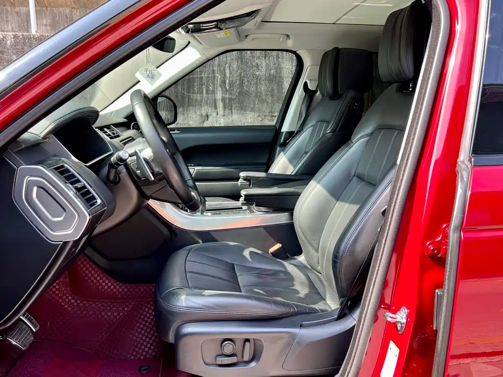 Land Rover Range Rover Sport 2020 3.0 L6 HSE DYNAMIC