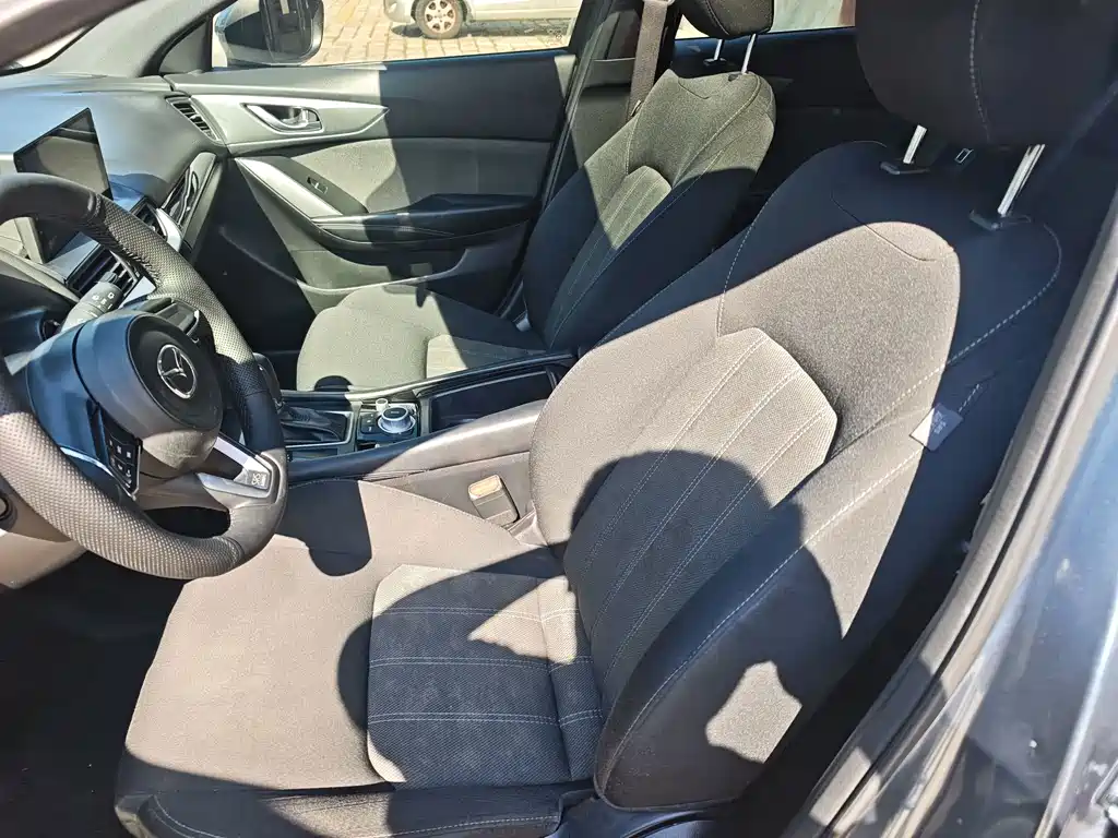 Mazda CX-4 — миниатюра 7