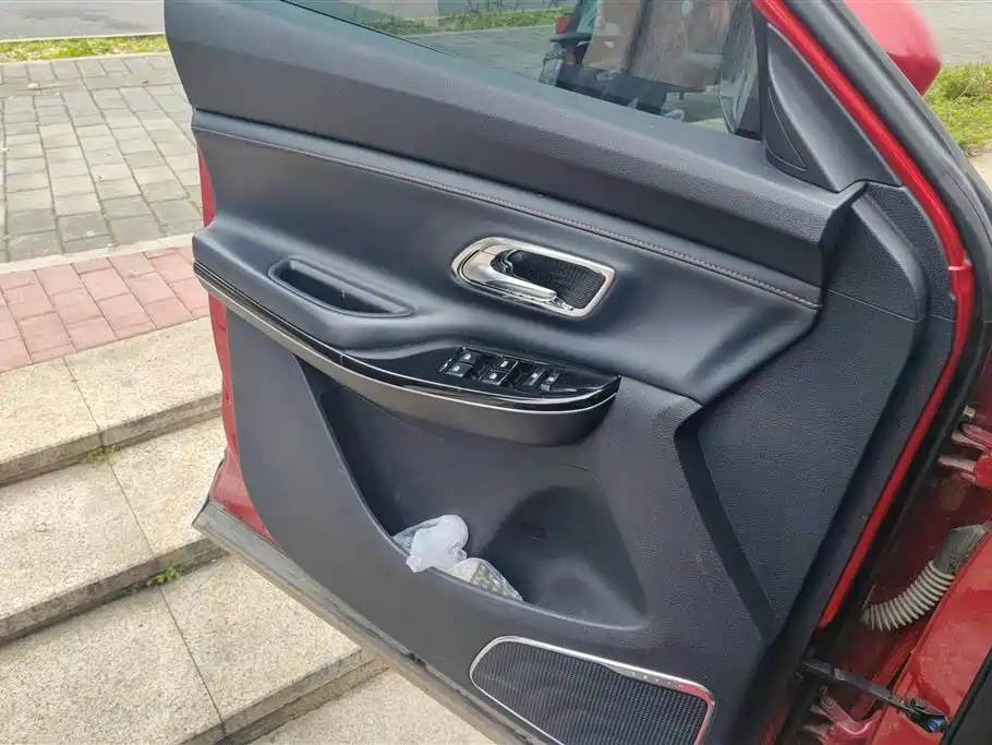 CHANGAN CHANGAN AUCHAN X7