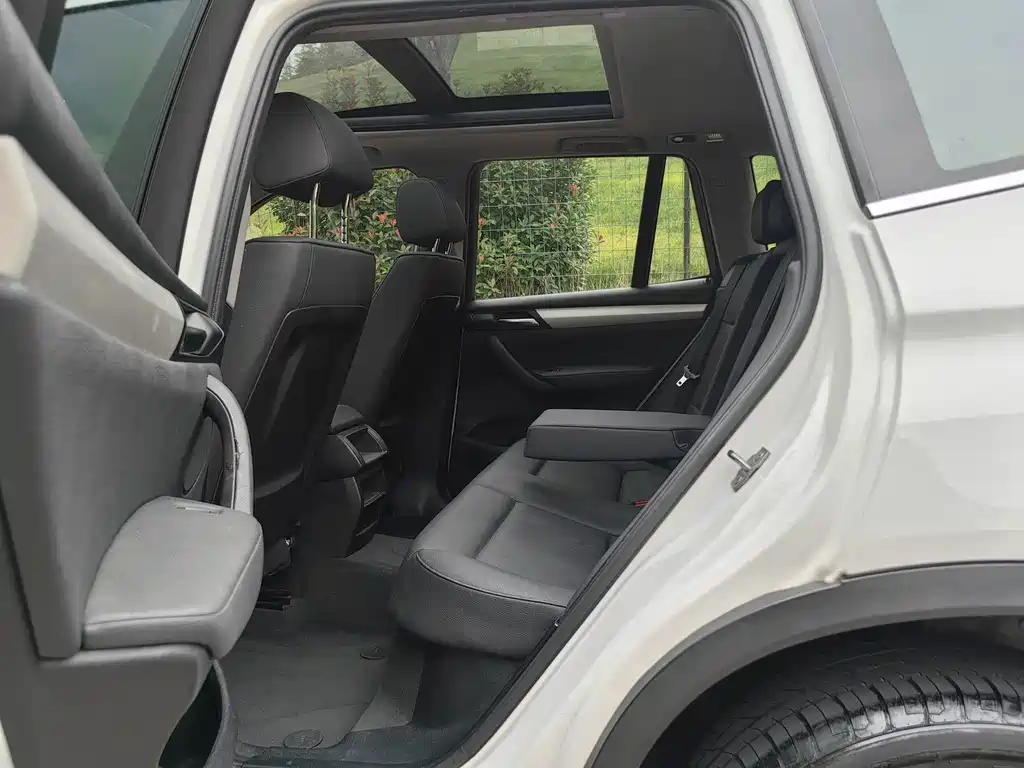 BMW X3 (Import) — миниатюра 15