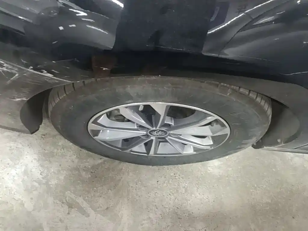 BYD Qin PLUS — миниатюра 23