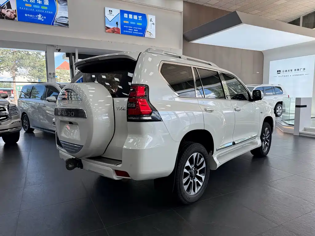 Toyota Prado (Import) — миниатюра 9